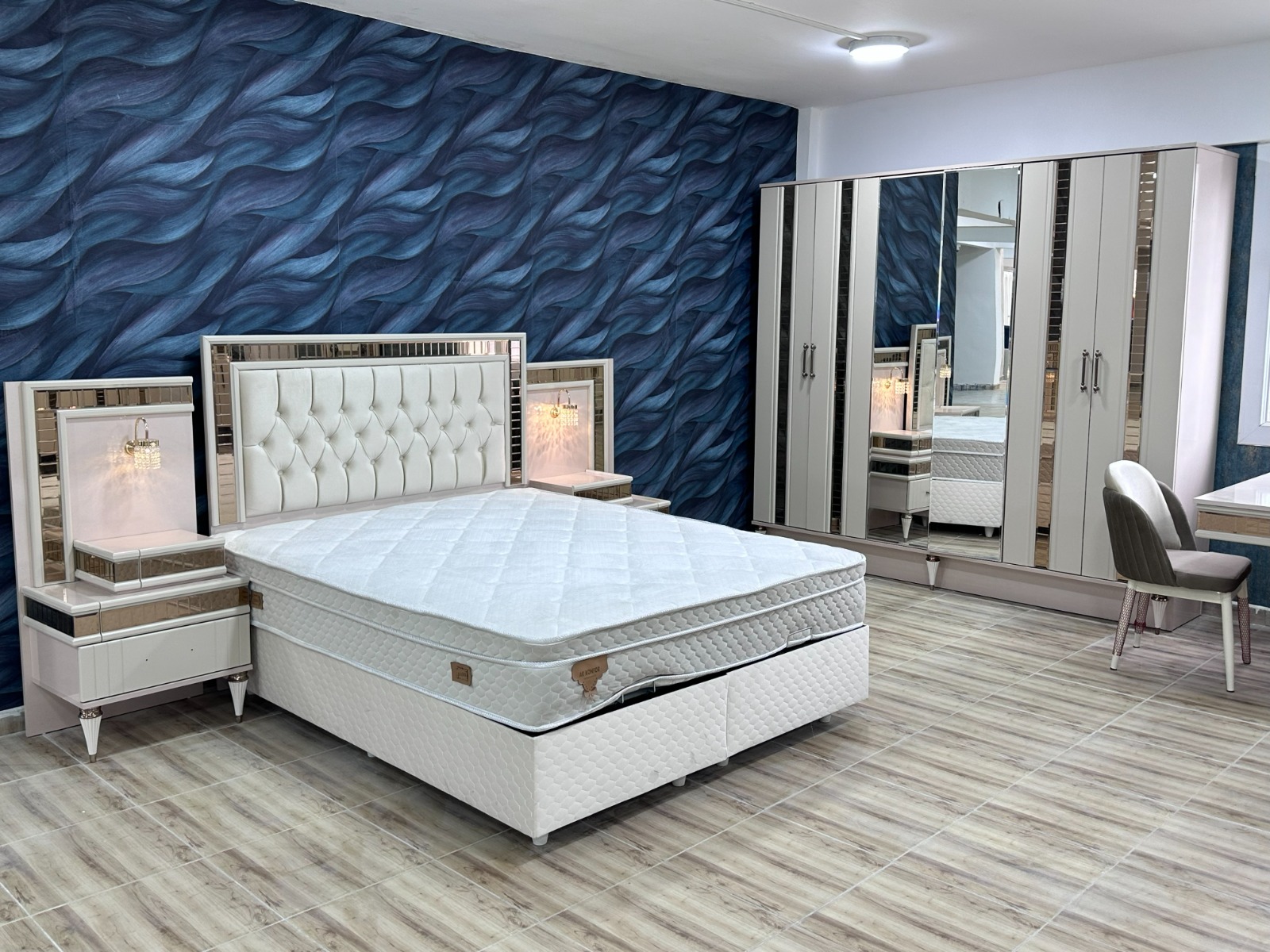 Işıltı 6 Kapaklı Yatak Odası Takımı