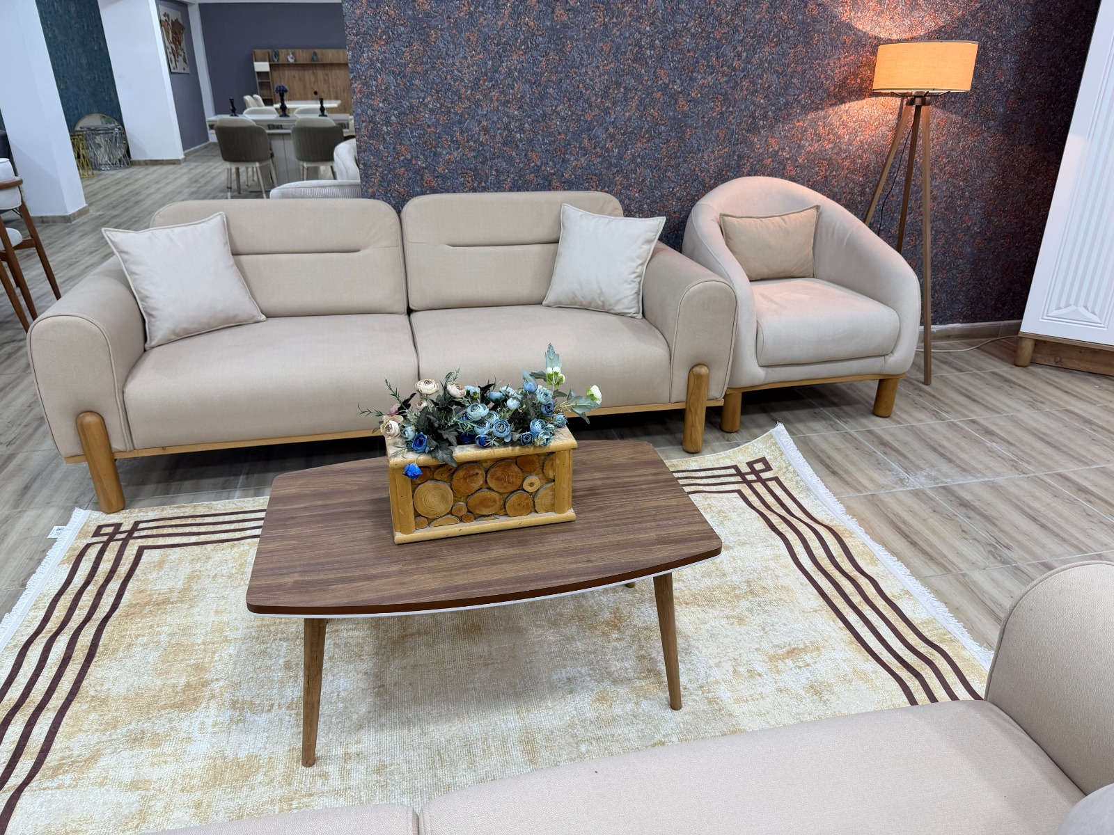 Bohem Koltuk Takımı, bağımsız sırt mekanizmalı model