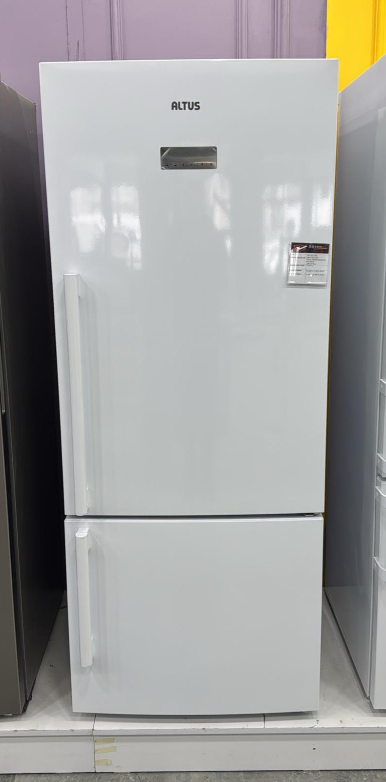 Altus buzdolabı net 532 litre no frost
